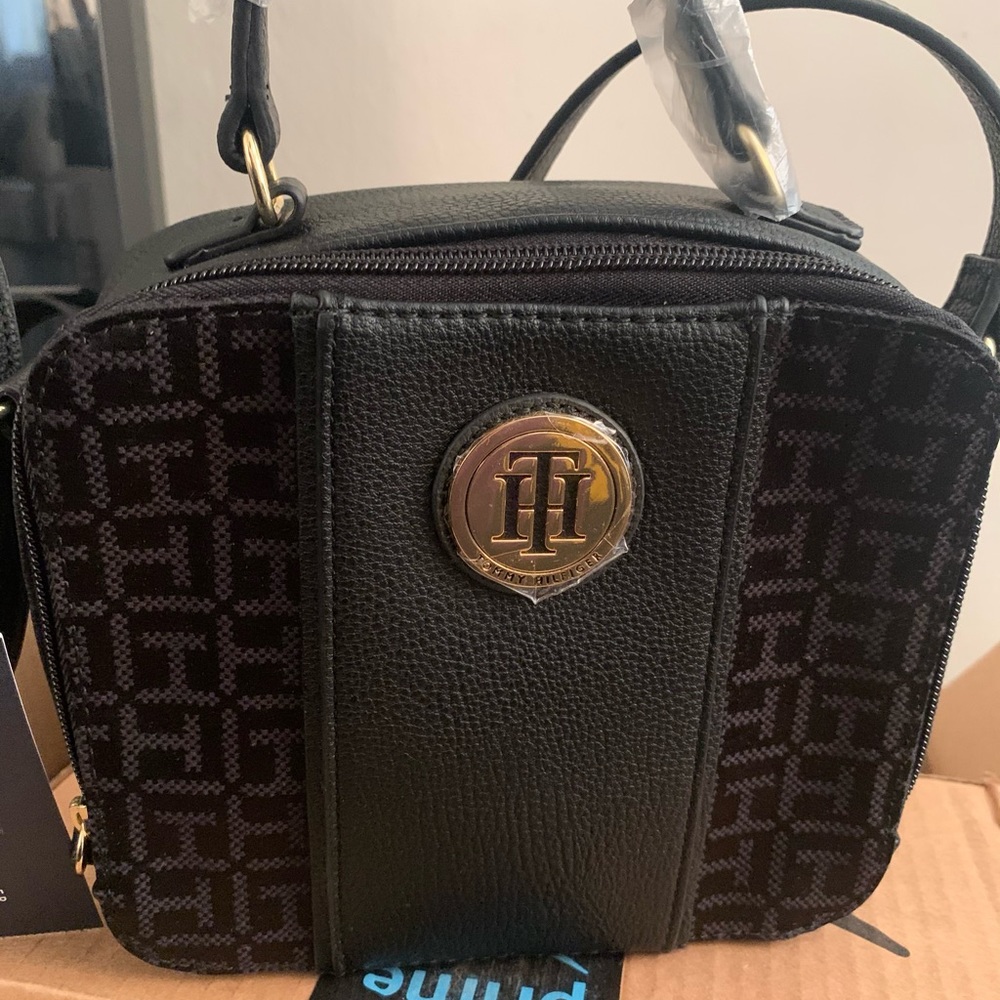 Tommy Hilfiger Bag